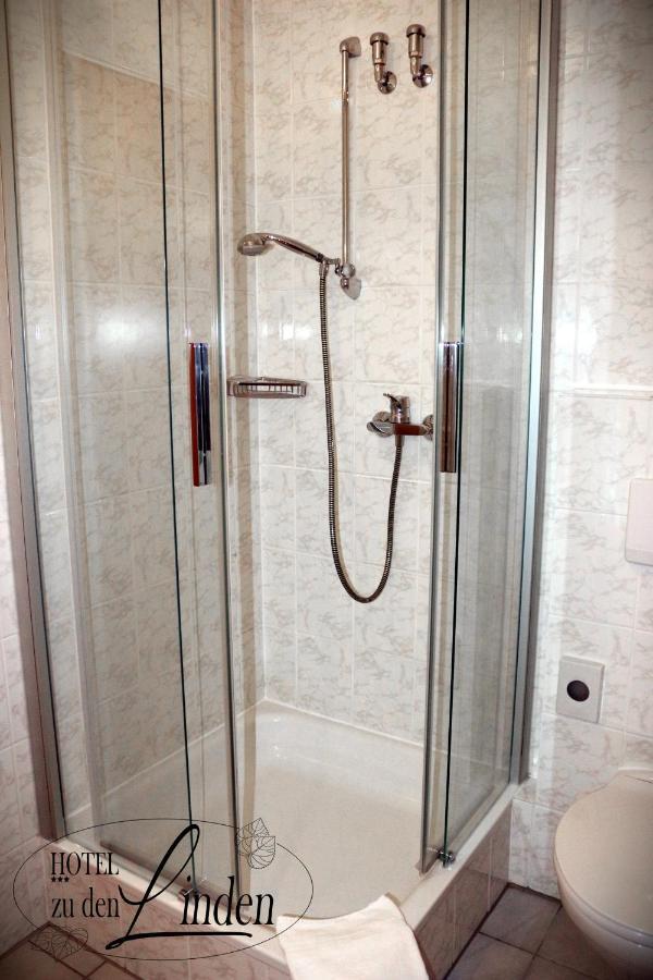 Hotel Zu Den Linden Вахтберг Экстерьер фото